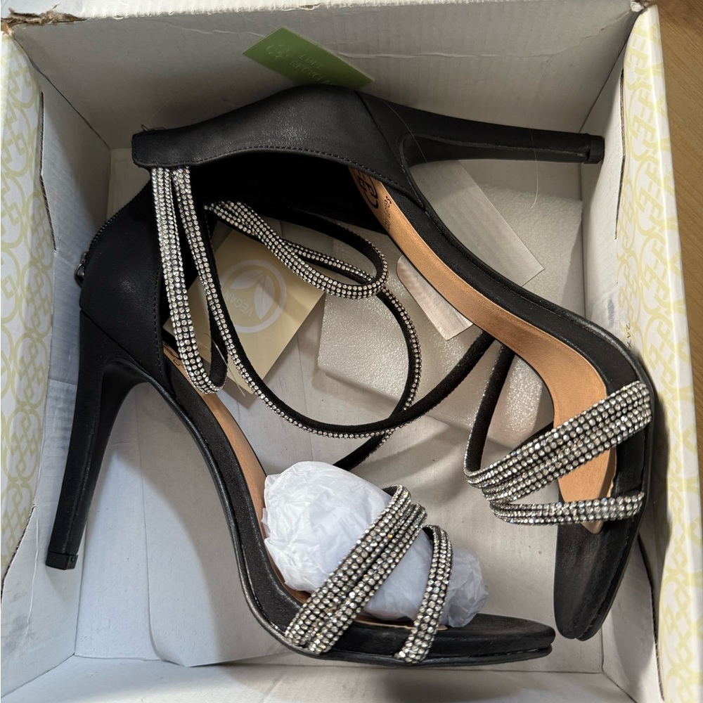 Daisy Fuentes Black Heels with Sparkling Straps